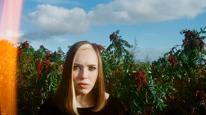 Image: Soccer Mommy and Snail Mail